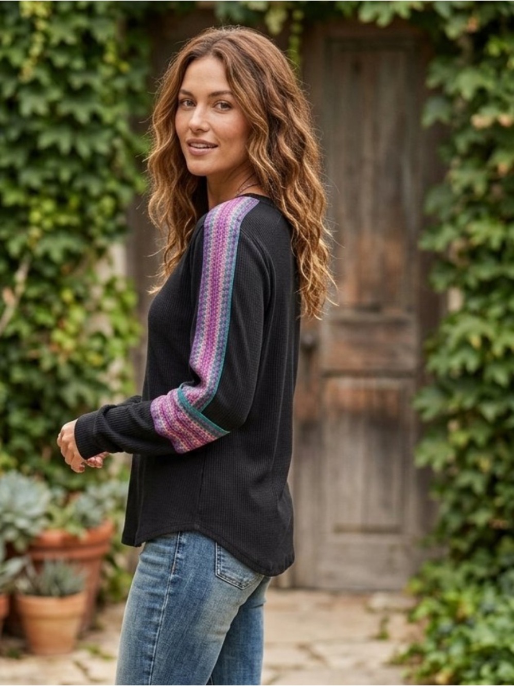 NATURAL LIFE London Trim Top Black Waffle-Knit Crew with Purple & Pink Trim Sz L